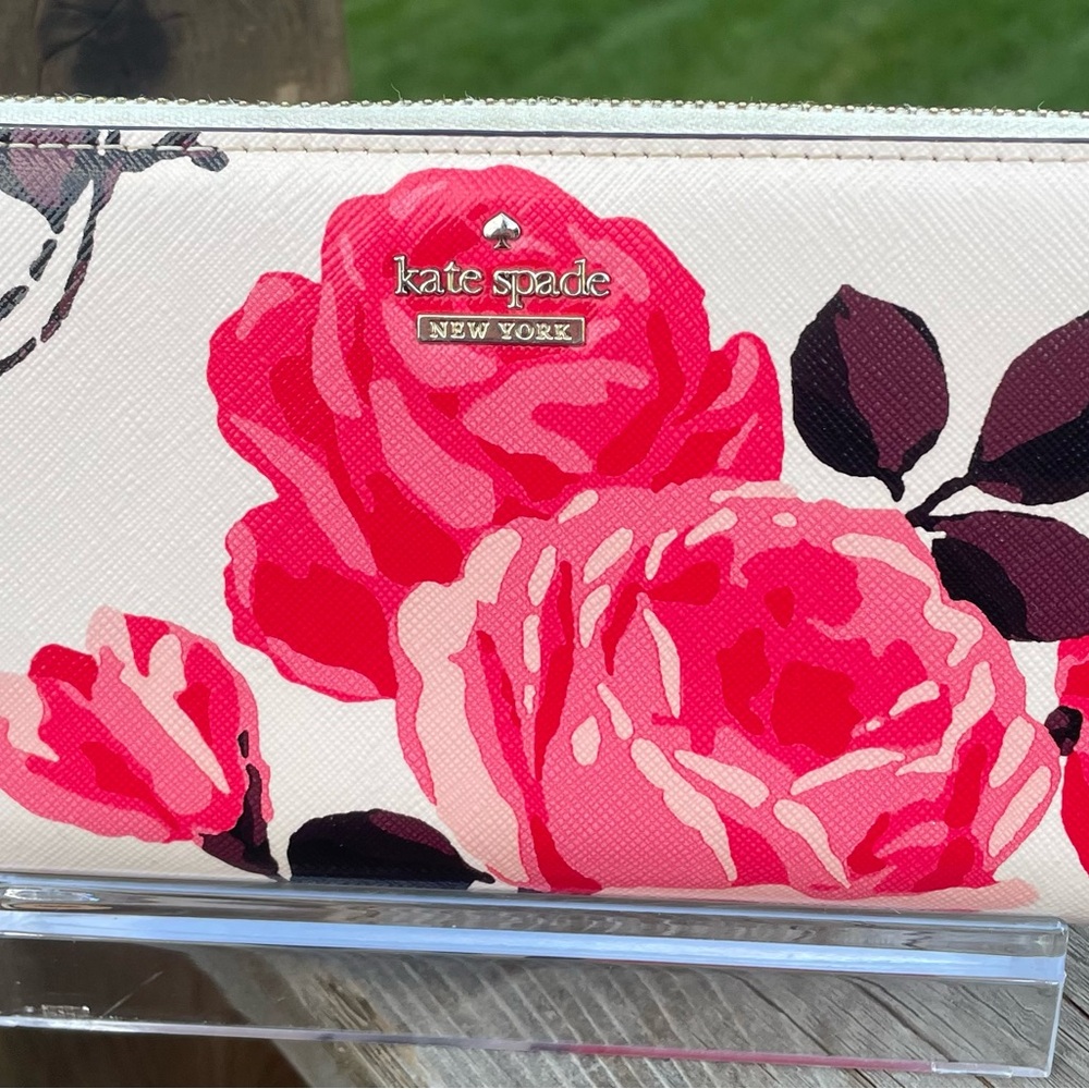 Kate Spade Floral Wallet with storybook lining